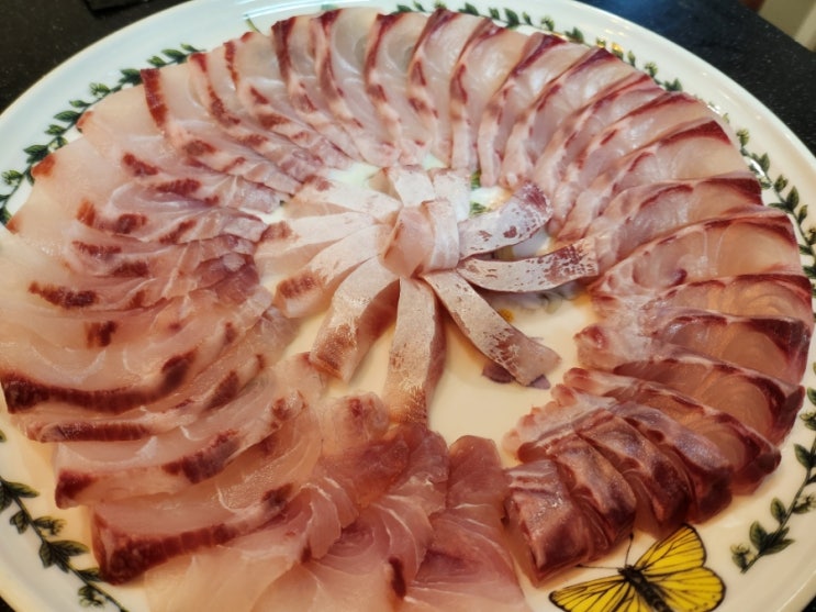  제주 어느멋진날에서 택배로 받은 어름돔회 필렛