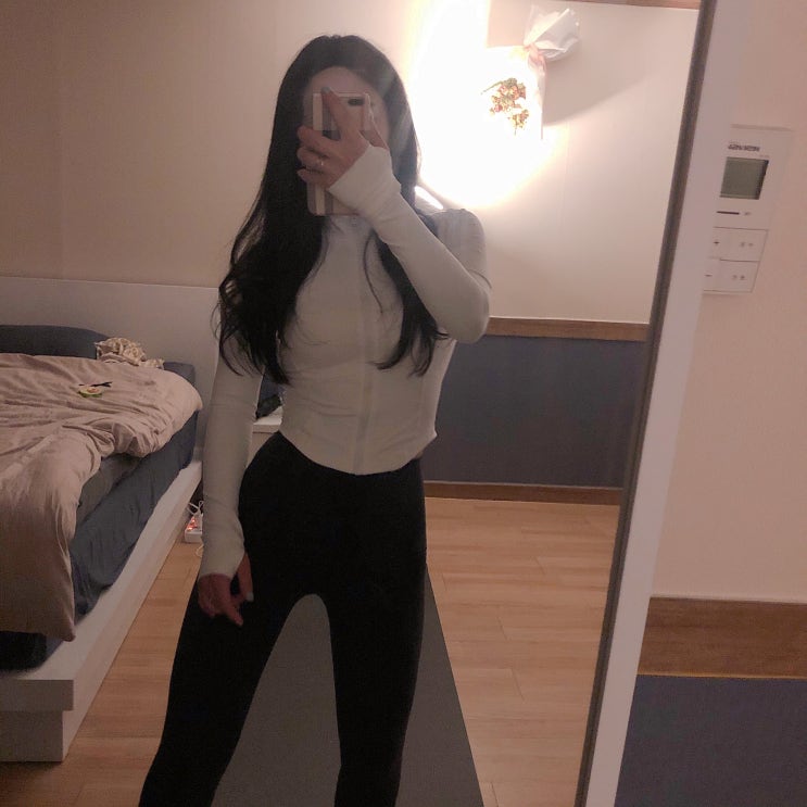  폼롤러로 다이어트 부스터! 홈트와 붓기 관리 꿀팁