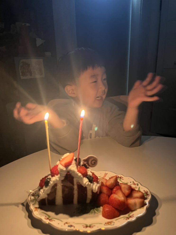  12월 - 2024년 4살도 끝