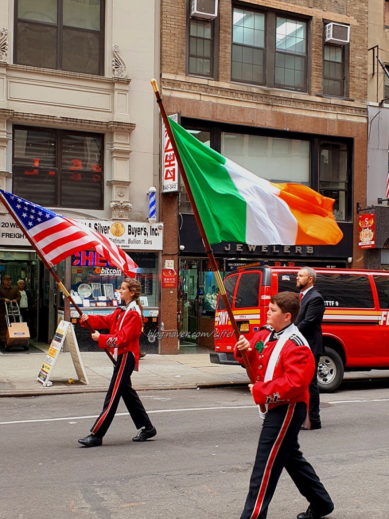 뉴욕은 축제중! 부활절 & 세인트패트릭 데이 : 네이버 블로그