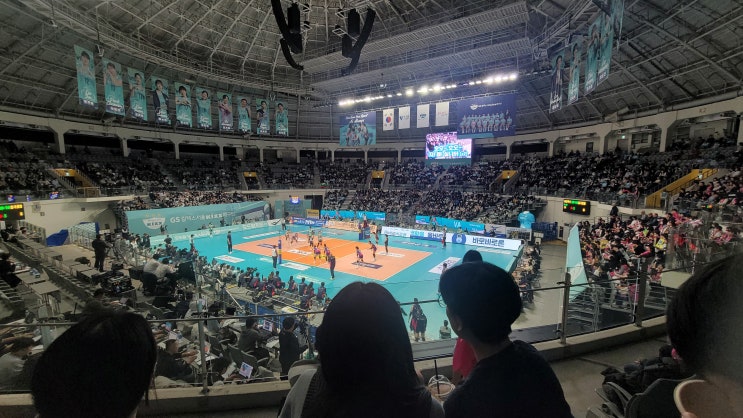 vs <b>흥국생명</b>, 여자 배구 첫 직관가서 <b>김연경</b> 선수 영접하고... 