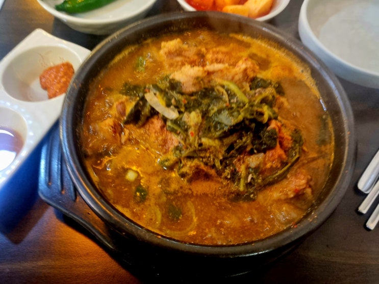  선유도역 줄 서서 먹는 감자탕 | 본가 선유도감자탕