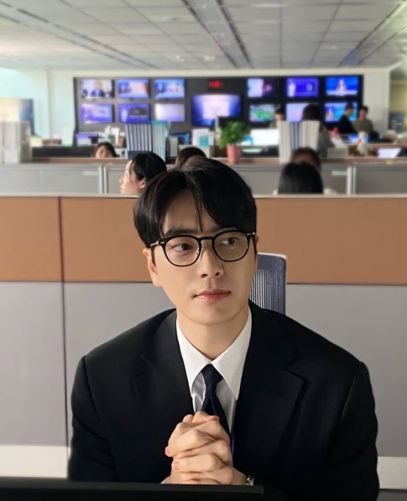 이준혁- 유은호역 수트빨 수트핏이 끝내주는 배우