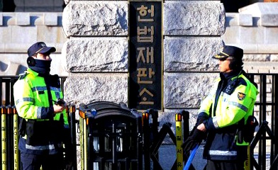 <b>국회 탄핵소추단</b> 국힘 반박, "내란죄 철회? 내용 분명히 한 것"