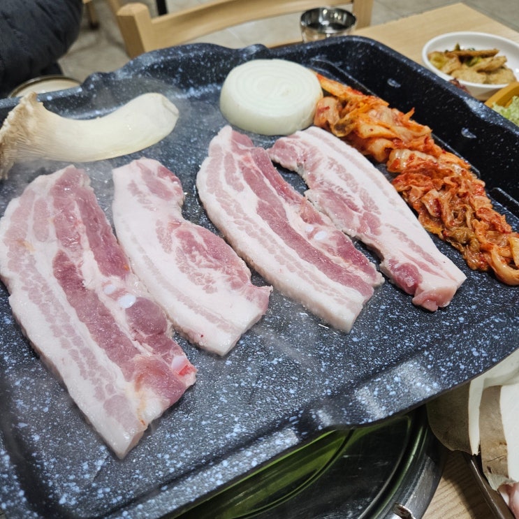 당진 왜목마을 찜질방 근처 고향식당 삼겹살 된장찌개 맛집