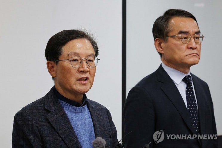 尹측 "기소하거나 구속영장 청구하라…특공대 동원하면 내란" 尹측 "기소하거나 구속영장 청구하라…특공대 동원하면 내란"