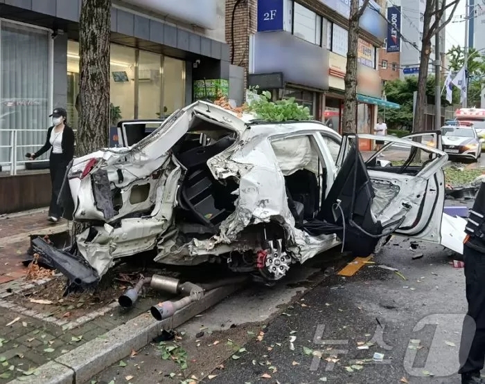 이번엔 대구서 '김호중 따라하기'...2명 <b>중경상</b> 입힌 SUV... 