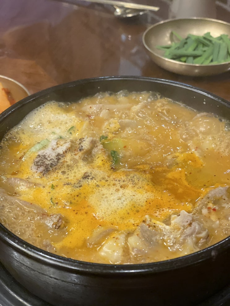  강남구청 학동역 근처 순대 국밥 맛집 청와옥 본사직영학동점
