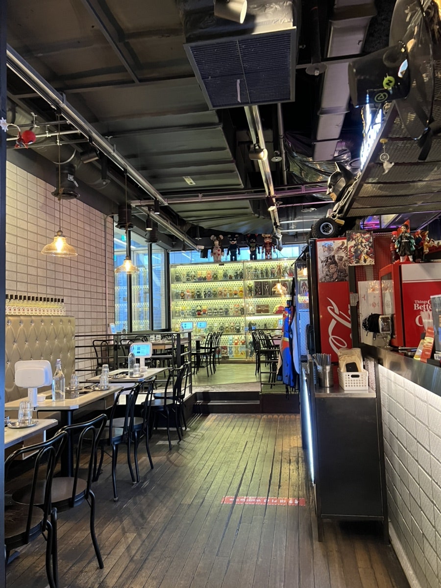 Side Show Instant Tteokbokki at Samseong Station, Seoul — Small Portions 5