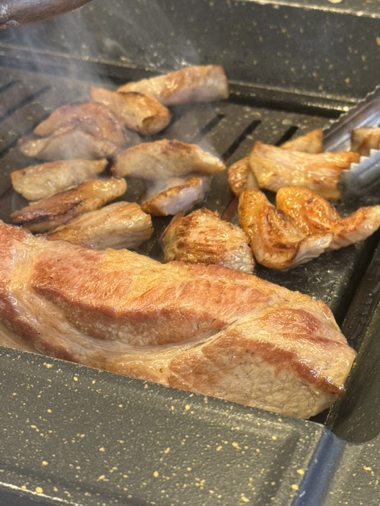  금정맛집 | 주말 낮에도 만석인 금정 삼겹살 목돈72 군포산본점 리뷰