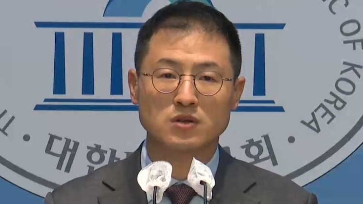 권성동...김상욱 <b>탈당</b> 계속 <b>권유</b>..."당에 남을 것"