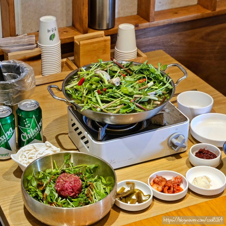 경주 황리단길 한식 맛집, 청도미나리 닭한마리 육회비빔밥 맛집, 청온채