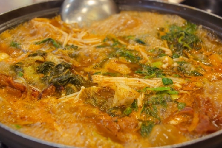  강남 감자탕 맛집 "황토감자탕"