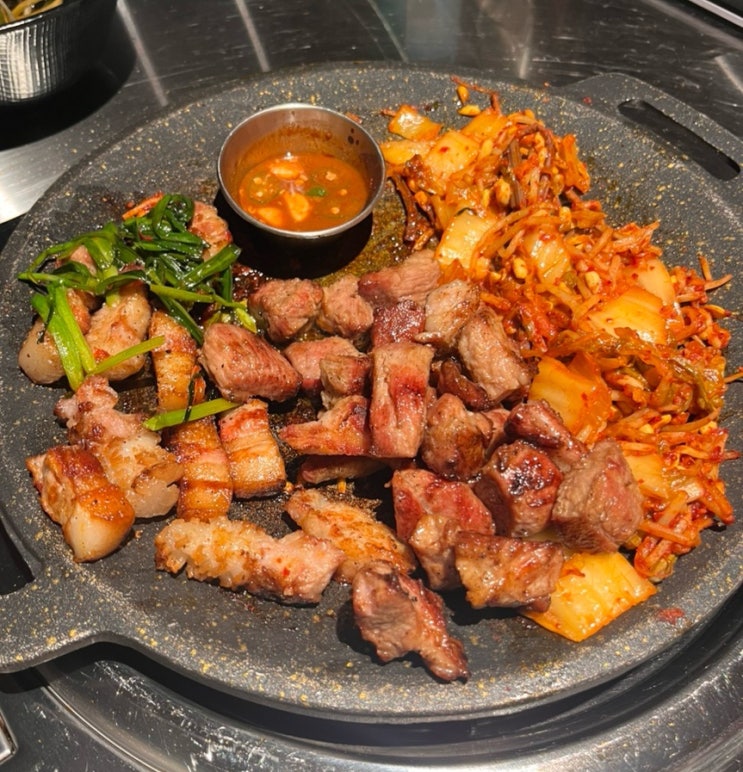  [대구/칠곡] 맛있게 구워주는 대구칠곡삼겹살 국우동맛집 첫점 본점
