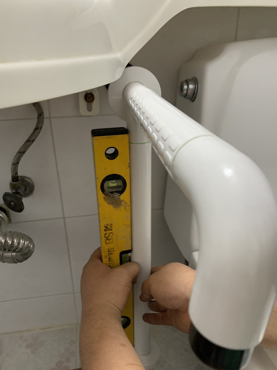 평택 화장실 노인 안전바 욕실 안전 손잡이 설치