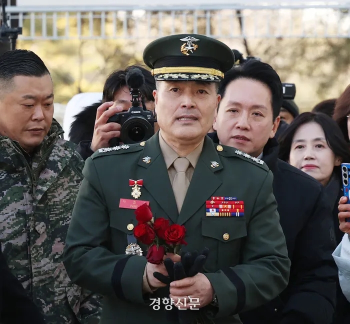역사에 남을 일 - <b>해병대</b> 박정훈 대령을 지지한다(3)