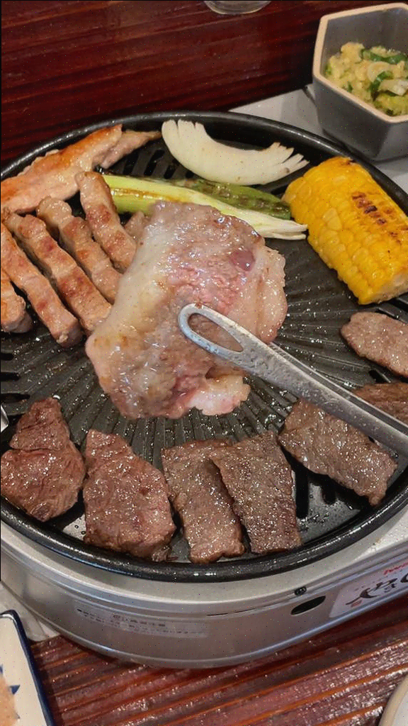  첫 월급의 기쁨, 가족과 함께하는 배키욘방 야끼니꾸오