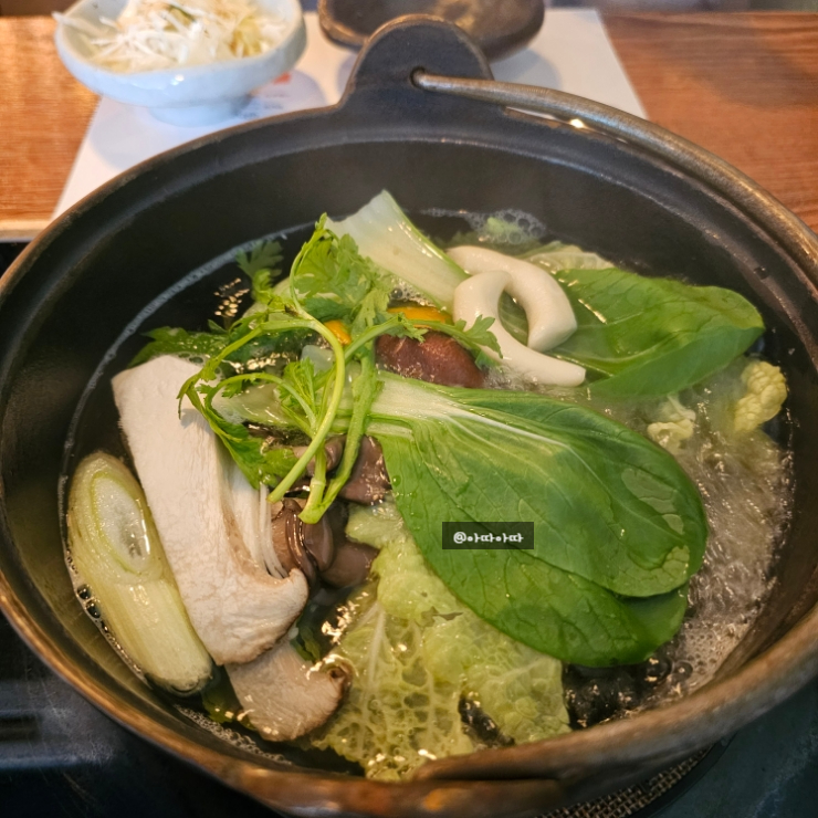  한냄비 한남동 데이트하기 좋은 샤브샤브 스키야끼 맛집