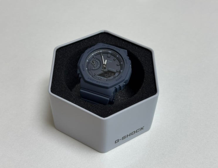 예비 남자 중학생 입학선물로 준비한 G-SHOCK 지샥 손목시계 GMA-S2100BA-2A1DR 구입 & 착용 후기 예비 남자 중학생 입학선물로 준비한 G-SHOCK 지샥 손목시계 GMA-S2100BA-2A1DR 구입 & 착용 후기