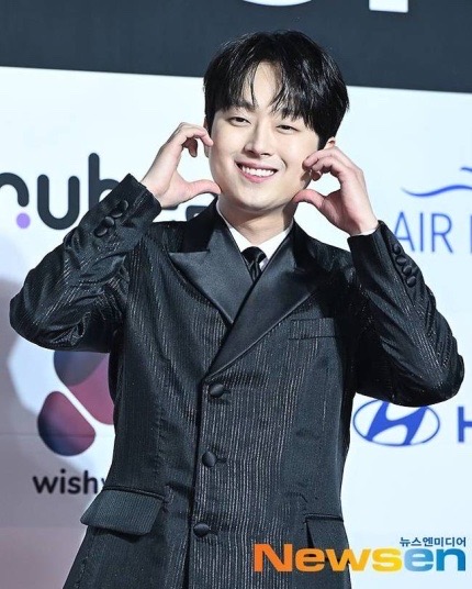 <b>은가은</b>•<b>박현호</b>에 고급 가구 혼수 약속”(<b>아침마당</b>)프로필