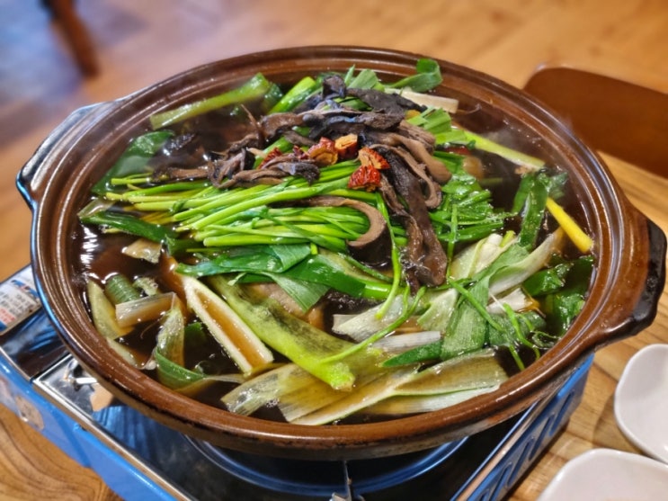  원기회복에 좋은 능이오리백숙 안산 백숙 맛집 송호황토마을