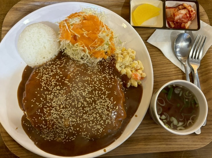  부산 광안리 푸짐한 경양식 돈가스 먹고 싶을 땐 우리 돈가스