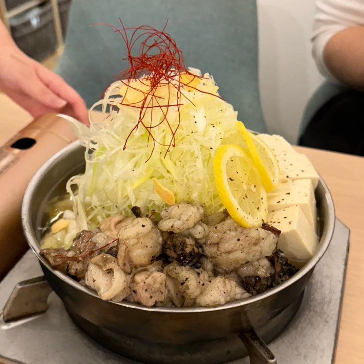 후쿠오카 텐진 모츠나베 맛집 센도우, 깔끔한 국물의 색다른 맛