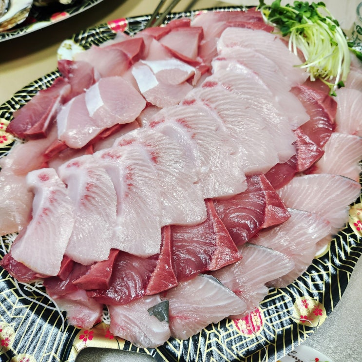  구리수산시장 제철 대방어 맛집 '독도수산' (Feat. 석화)
