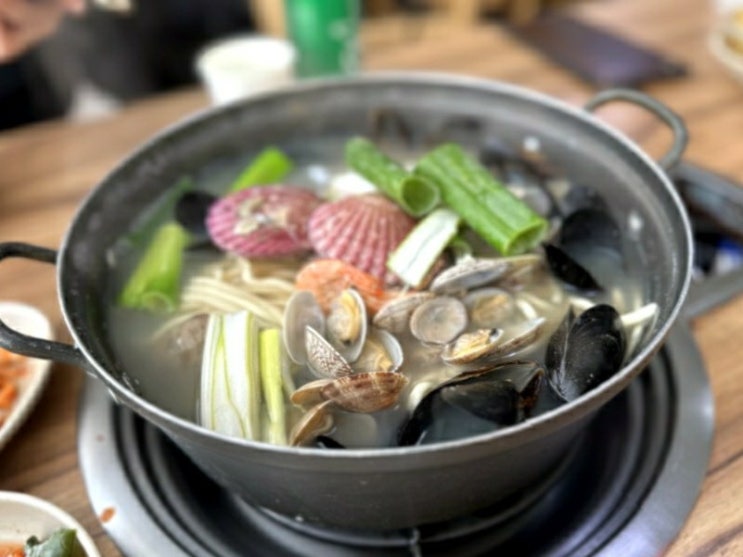  인천 영종도 칼국수 맛집 미애네칼국수, 해물파전도 레전드!