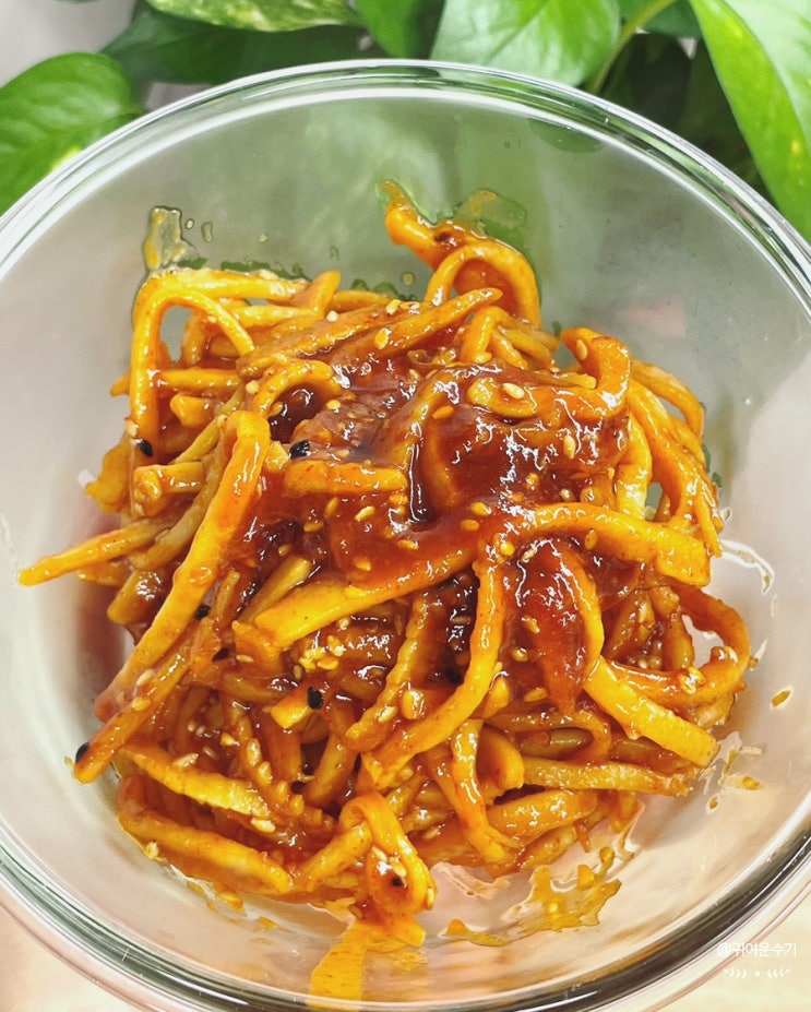 류수영 진미채볶음 어남선생 진미채 레시피 부드러운진미채볶음 밑반찬 도시락반찬