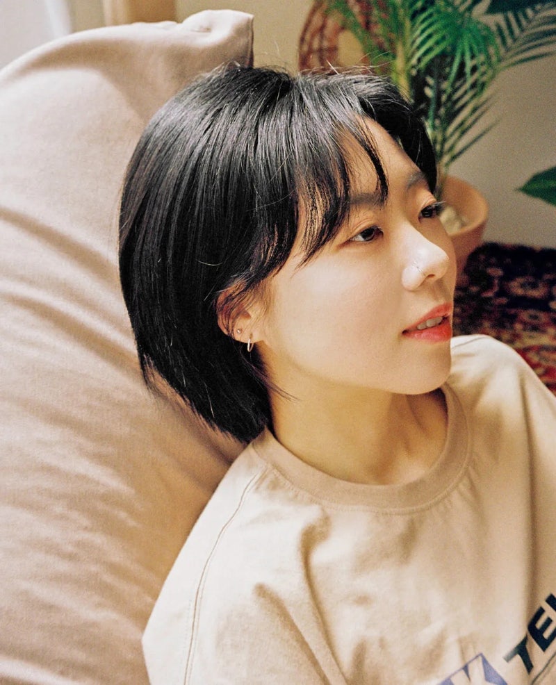 박소은 - 고강동, 설명할 수 없는 매력의 포크 싱어송라이터