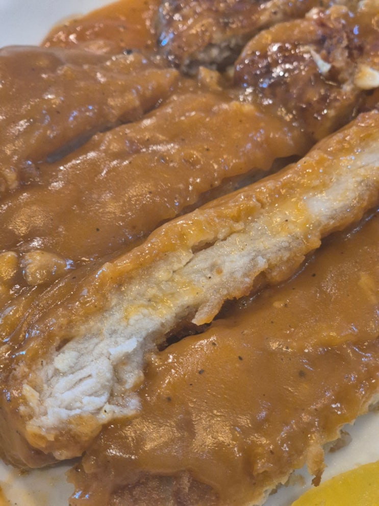  잠실 맛집, 온가족이 함께 즐기는 추억의 경양식 돈까스 돈까스의 집