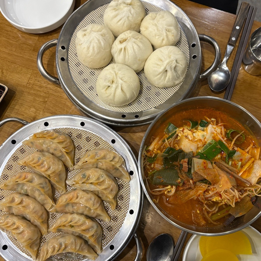 유가네칼국수왕만두 사진 1