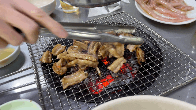  서울 대방역 노포 술집 부산자갈치꼼장어, 신세계 정용진 회장이 인정한 맛집