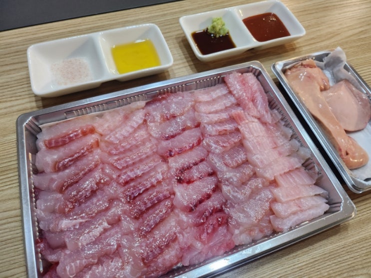  인생수산 홍어로 만드는 풀코스 별미요리 회/애/비빔밥/찜
