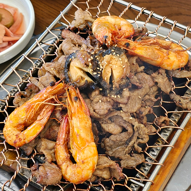  구리 맛집 강경불고기 구리점 – 숯불향 불고기와 무한 쌈채소! 가족 모임, 데이트, 회식 완벽 해결