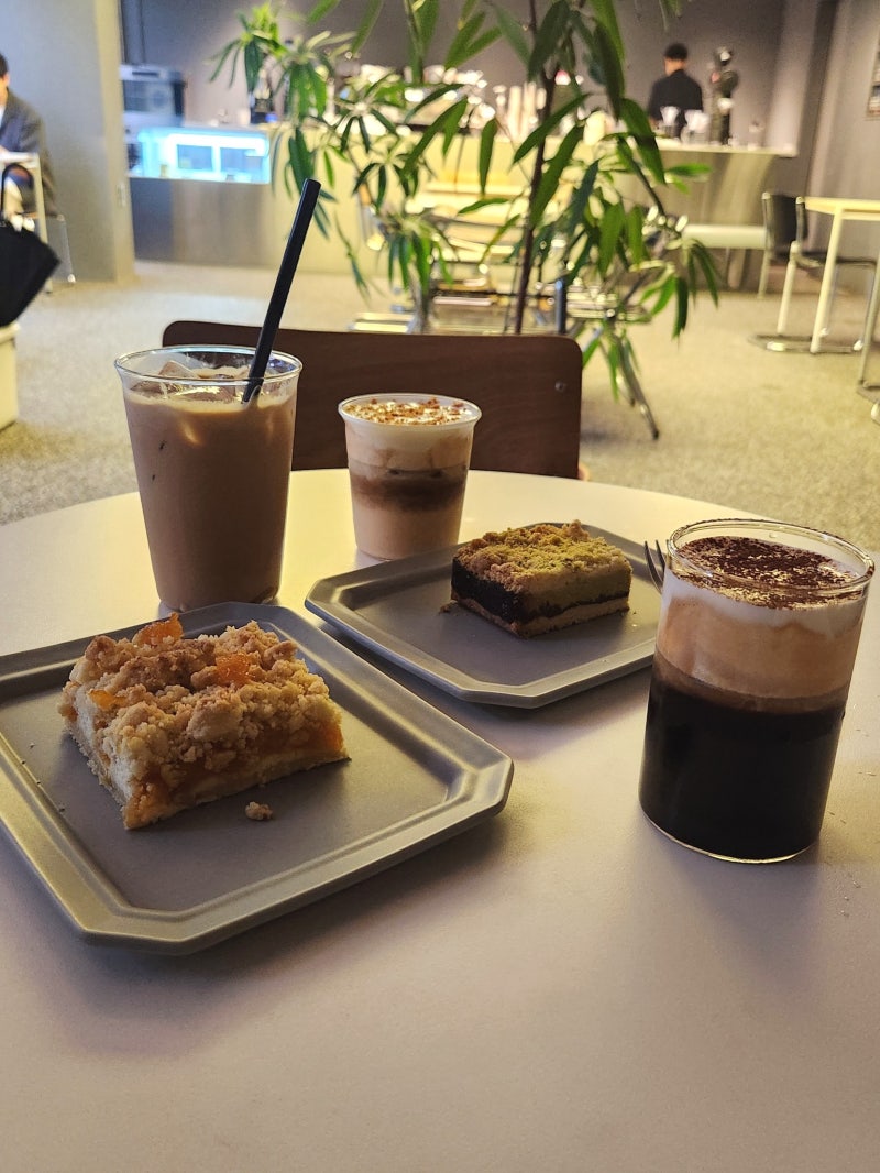 양재역 조용한 카페 리플렉트 커피 로스팅 랩 두바이 초콜릿 : 네이버 블로그