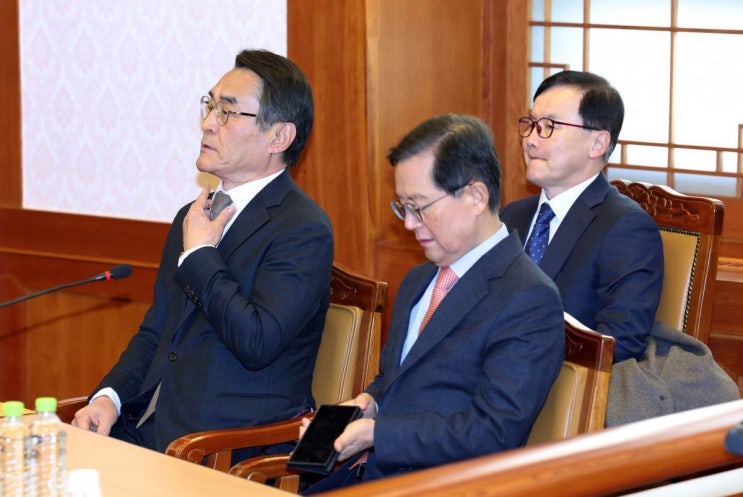 윤석열 <b>대통령 탄핵 심판 첫 변론</b> 준비기일의 주요 사건