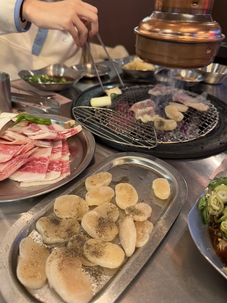 차돌그릴 - 차돌 삼합과 함께하는 마곡역 맛집 고기집