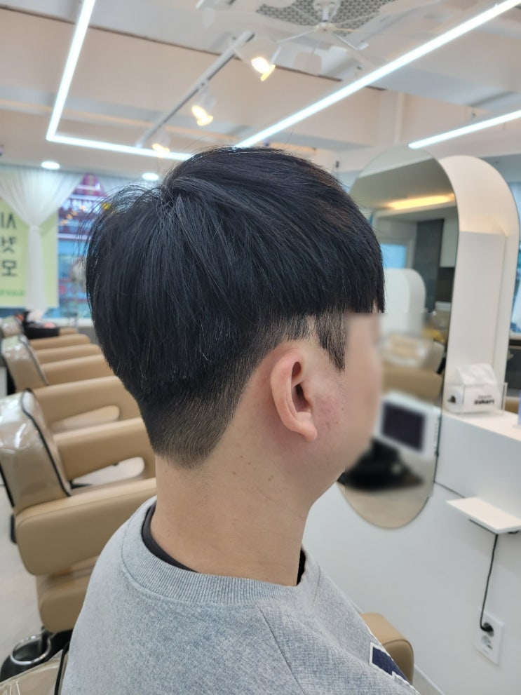 부천 상동 미용실 아이엘헤어 부천상동점 남자 커트 하율 디자이너 부천 상동 미용실 아이엘헤어 부천상동점 남자 커트 하율 디자이너