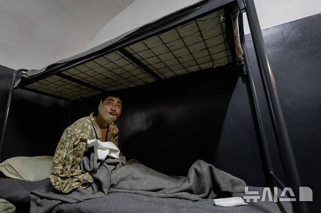 살고 싶다”…<b>젤렌스키</b> “<b>포로교환</b>, 김정은에 넘겨줄 준비”