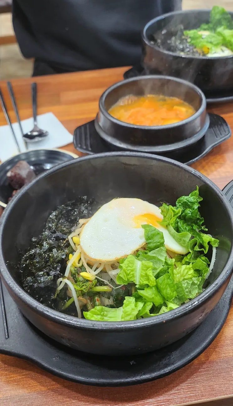 남대문시장 식당가 남시순대국 돌솥비빔밥 칼국수 갈비 만두