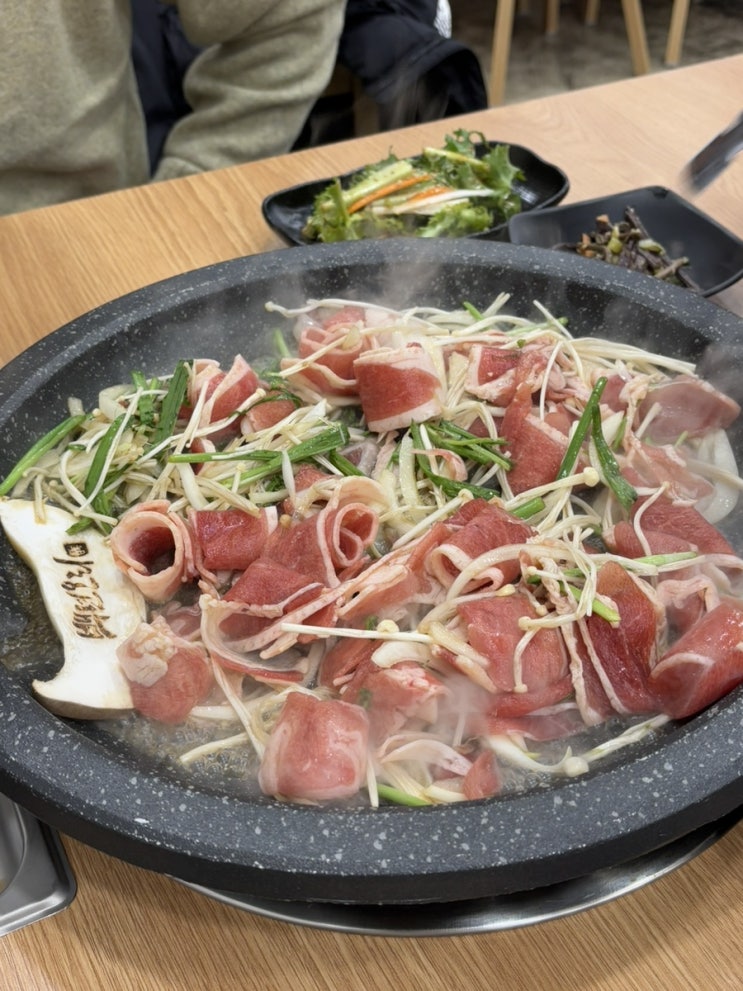  익산 오리고기 맛집 맛과 영양 다 잡은 온가족 외식 가능한 곳, 백년오리