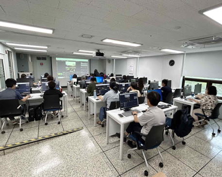  서울시, 중장년 취업의 돌파구 연다...4400명 대상 직업 훈련・디지털직무교육 시작 [한국철도일보]