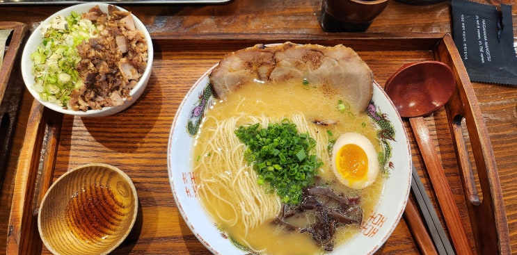  [가시 Food실록] 부산 해운대 해리단길 라멘 미쉐린 맛집 나가하마만게츠(메뉴, 웨이팅 tip, 크림치즈, 생맥주)