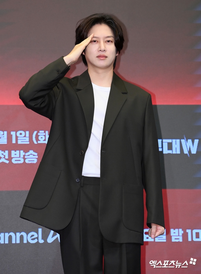 "<b>교통사고</b>로 <b>장애</b> 등급" <b>김희철</b>, 숨겨왔던 비밀 고백