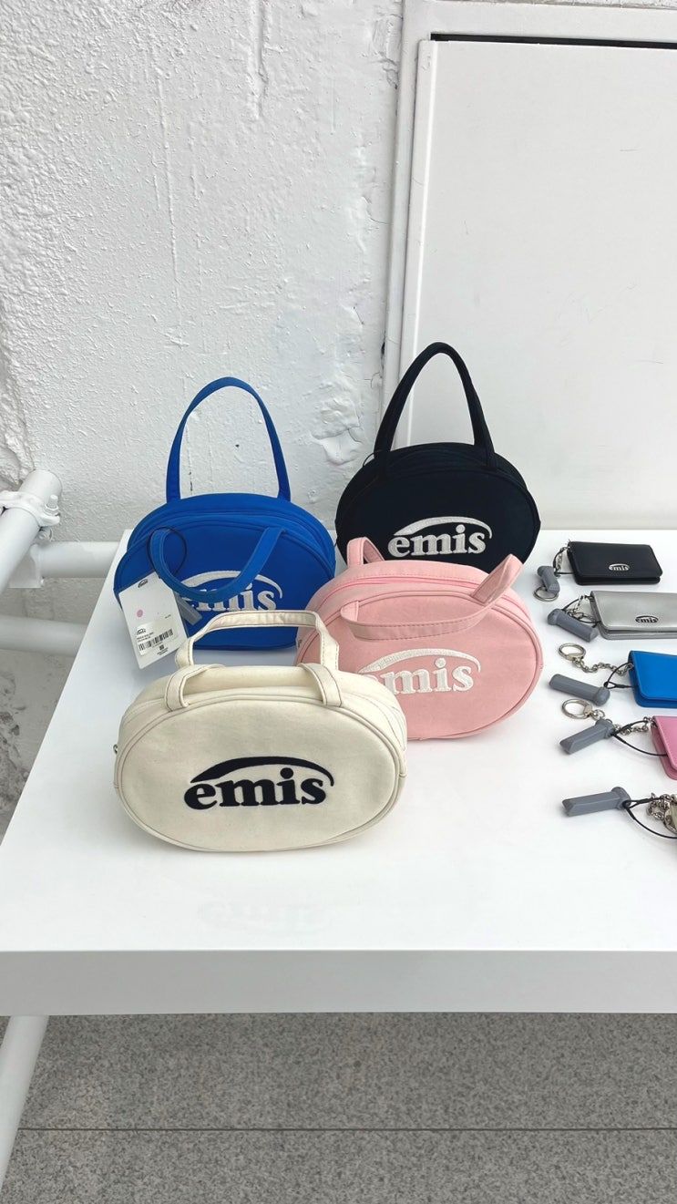 명동 가볼만한곳 쇼핑@ emis 이미스 쇼룸