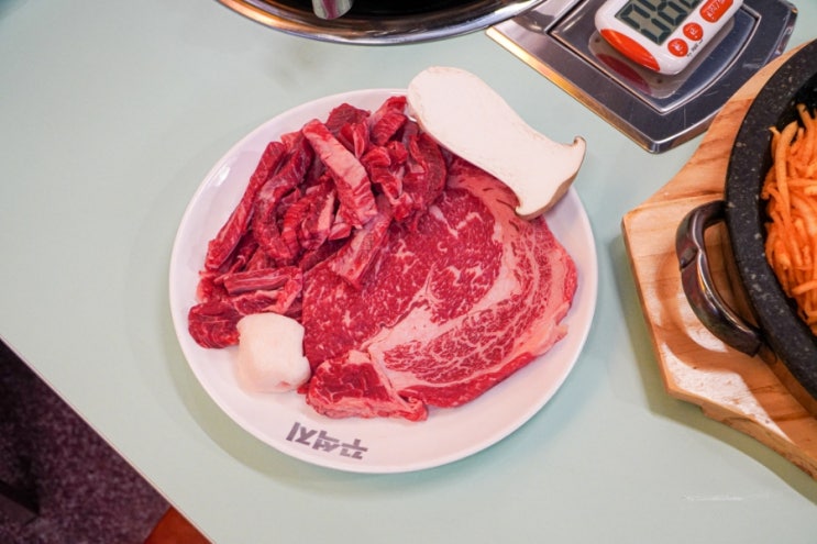  여수시청 근처맛집 학동먹자골목 꾸석지돌판한우