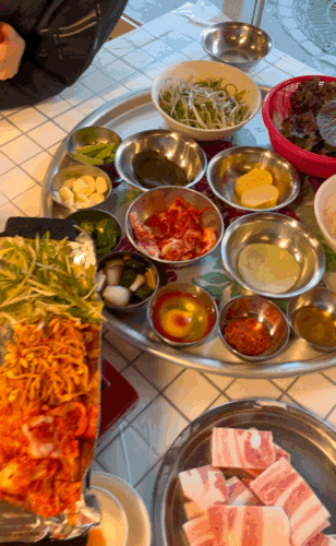  경북포항 영일대냉동삼겹살 맛집 욱이네식당영일대점