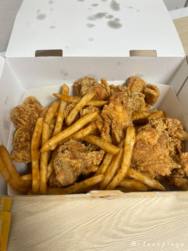  맘스터치 치킨 빅싸이순살맥스 영양성분 칼로리 가격 내돈내산 후기
